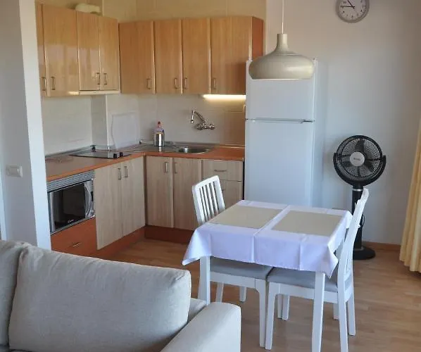 La Paz Ii Apartment