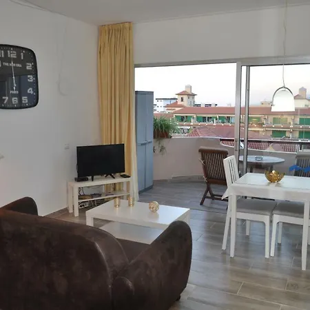 La Paz Ii Apartmán *
